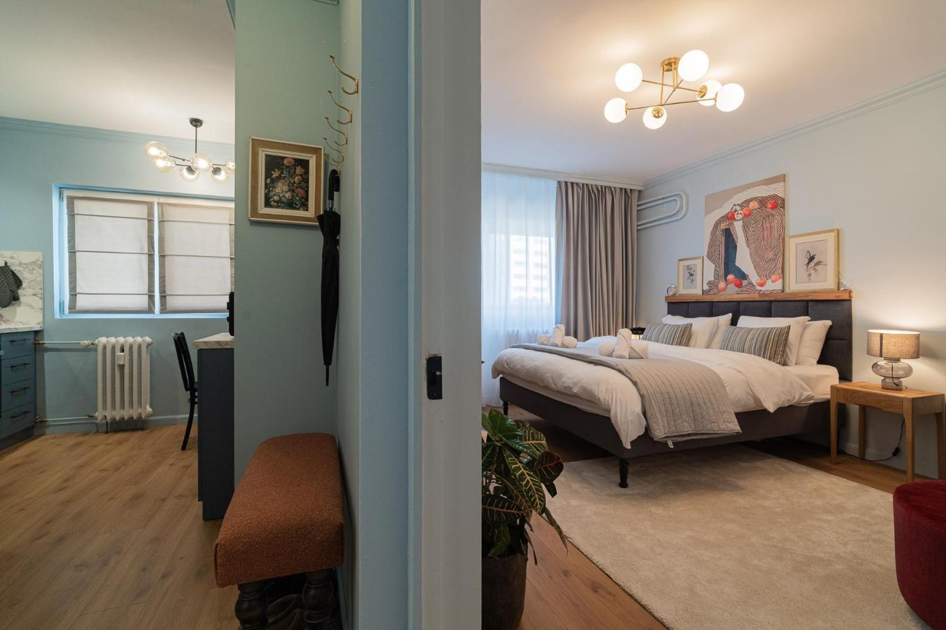 Cozy Urban Studio Piata Victoriei Bukarest Eksteriør billede